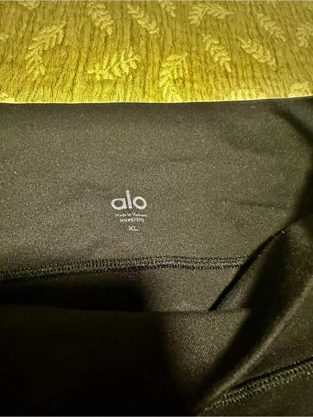 ALO Yoga Women's Black High-Waist Leggings